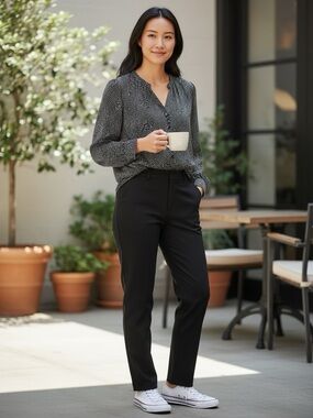 Nine West Black and White Printed Long-Sleeve Blouse
